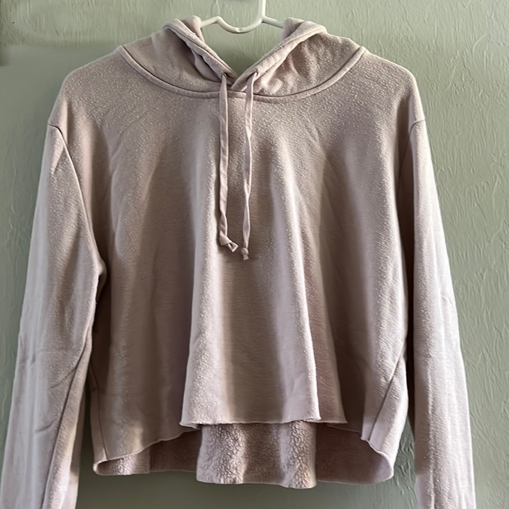 Brandy Melville soft pink pull over sweatshirt hoodie (one size)